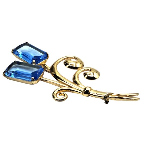 Vintage Gold Tone Floral Brooch With Blue Glass Stones Costume Jewelry - Picture 4 of 11